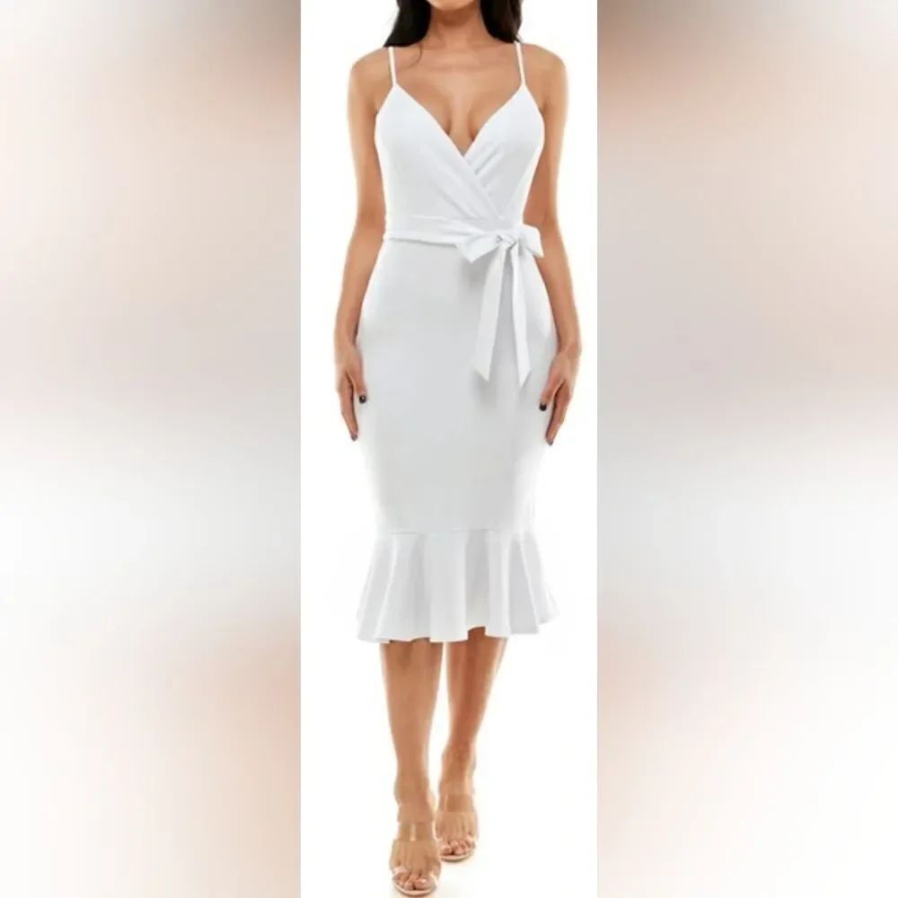 Socialite Ruffle Hem Tie Waist Midi Dress NWOT size Medium white